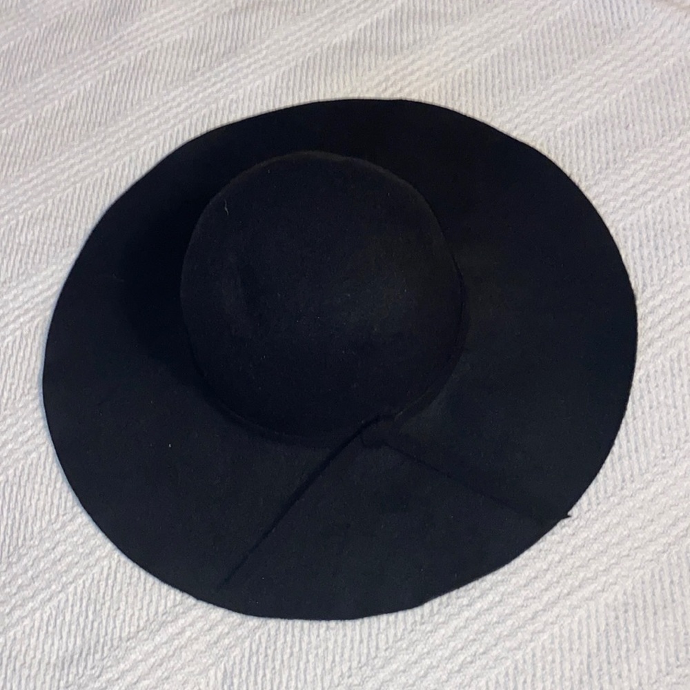Womens Hat